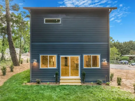 14 Da Vinci Court Asheville NC 28806
