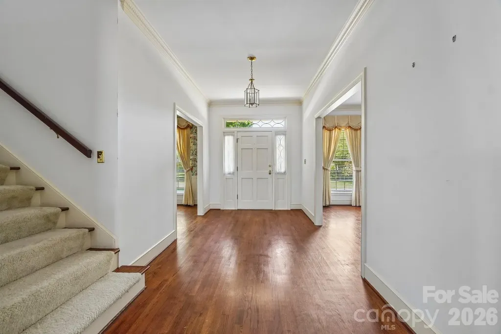 2231 Richardson Drive Charlotte NC 28211