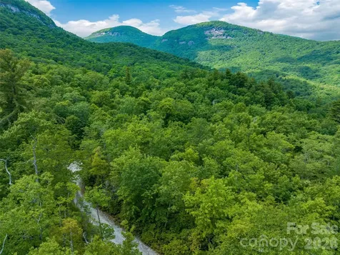 2 Cardinal Drive W Lake Toxaway NC 28747