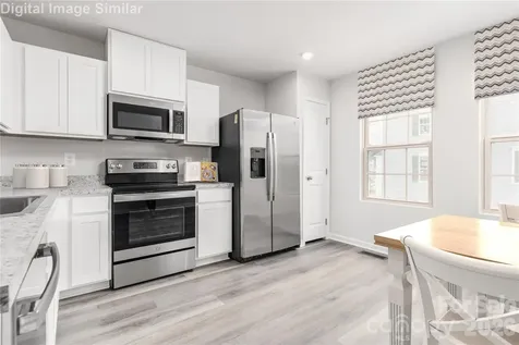 4142 Vallhorn Lane Charlotte NC 28213