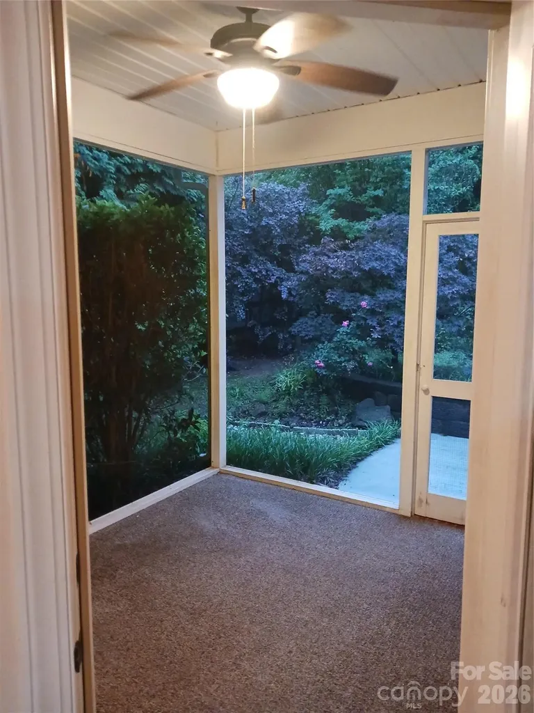 5039 Abbington Way Belmont NC 28012