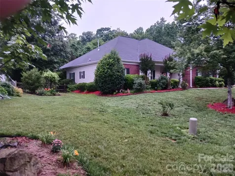 5039 Abbington Way Belmont NC 28012