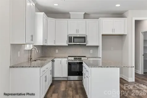 618 Central Drive Statesville NC 28677