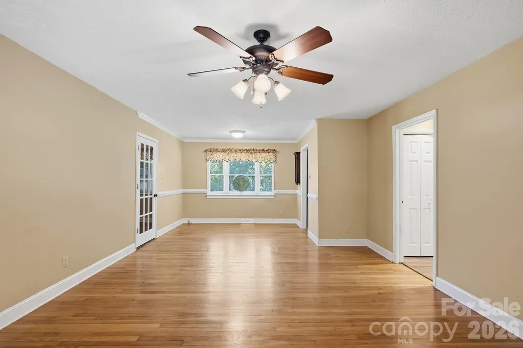 624 Patricia Avenue Harrisburg NC 28075