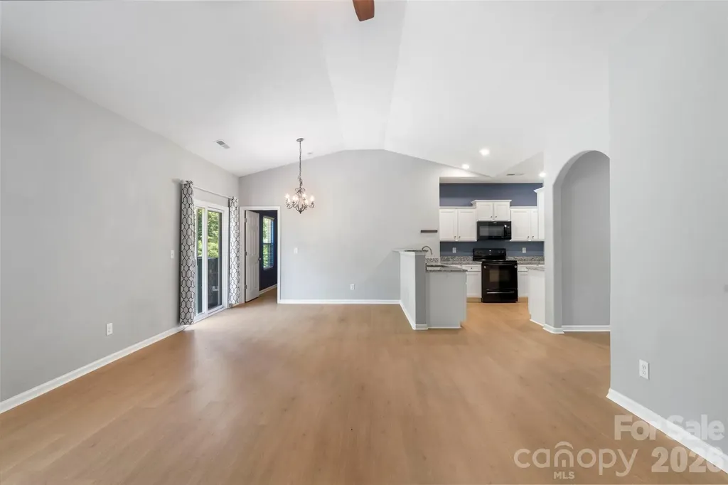 7318 Cuddington Drive Charlotte NC 28215