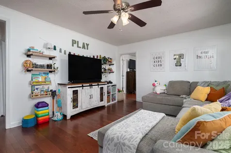 501 S 6th Street Bessemer City NC 28016