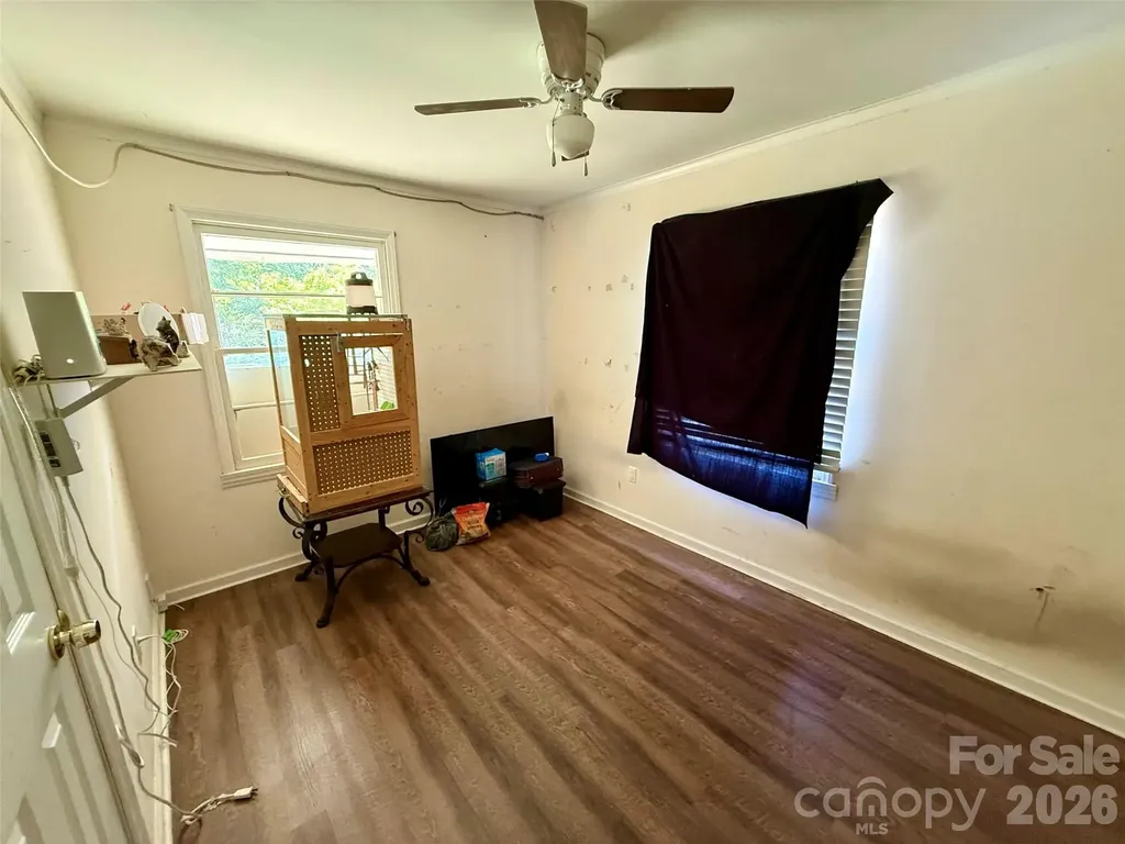 2607 Crescent Lane Gastonia NC 28052