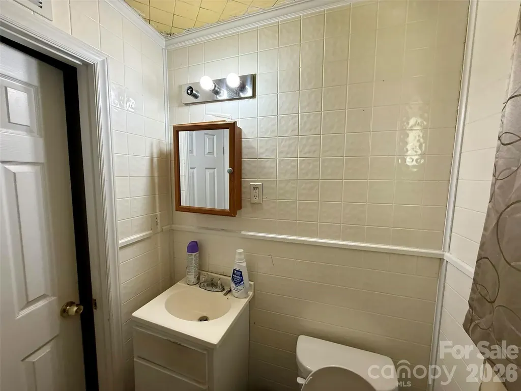 2607 Crescent Lane Gastonia NC 28052