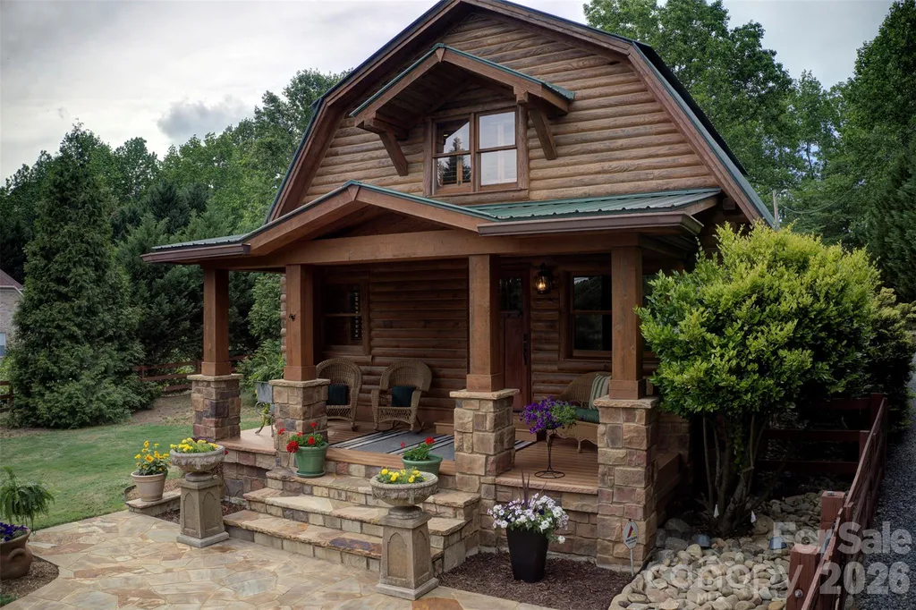 15425 E Rocky River Road Davidson NC 28036