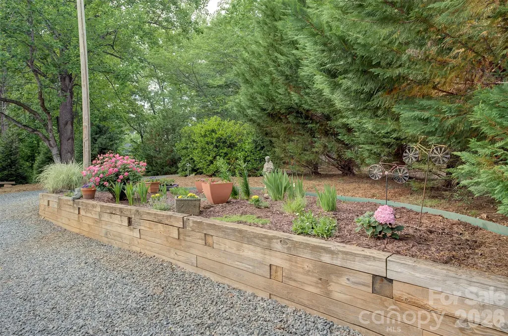15425 E Rocky River Road Davidson NC 28036