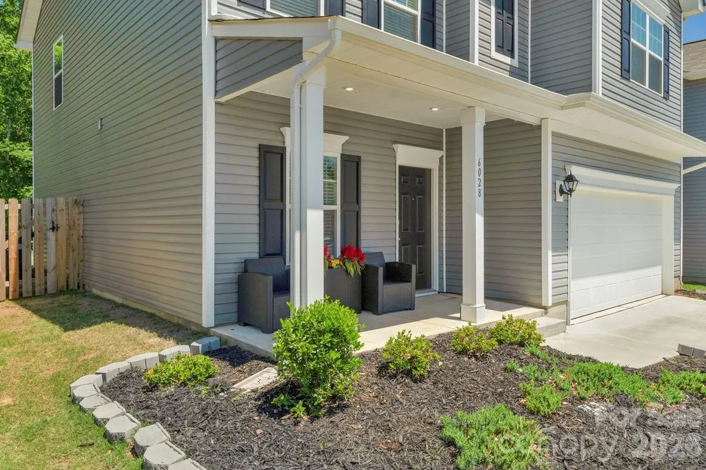 6028 Gala Lane Charlotte NC 28215