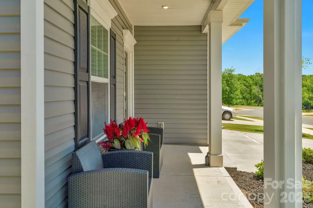 6028 Gala Lane Charlotte NC 28215