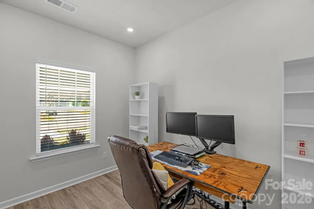 6028 Gala Lane Charlotte NC 28215