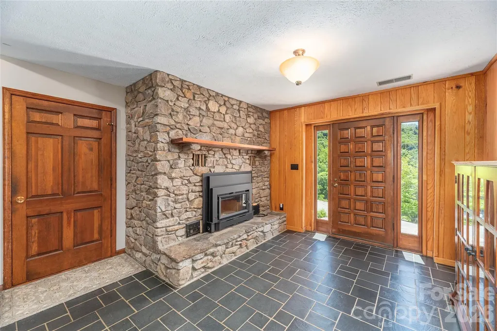 250 Lynn Cove Road Asheville NC 28804