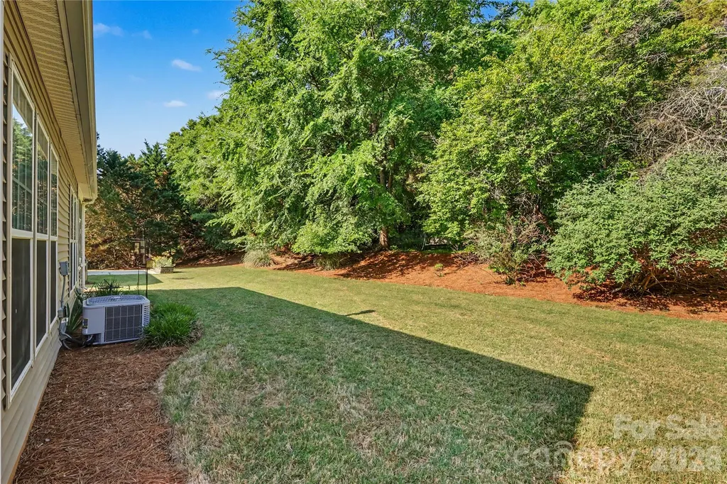 9014 Elrose Place Charlotte NC 28277