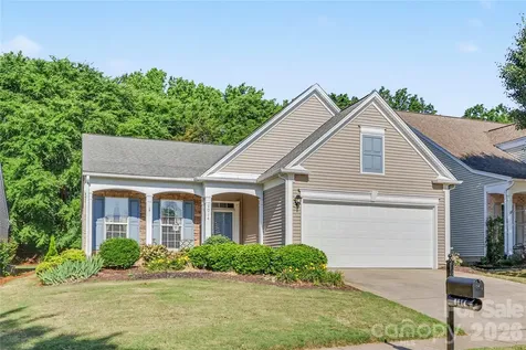 9014 Elrose Place Charlotte NC 28277