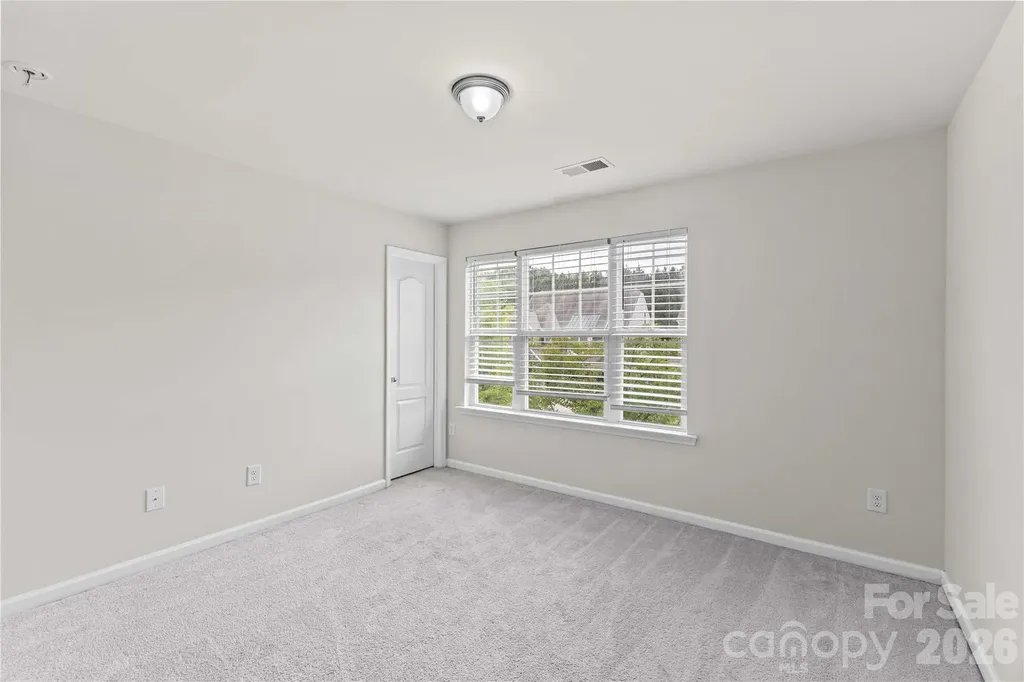 16016 Harbor Hill Drive Charlotte NC 28273