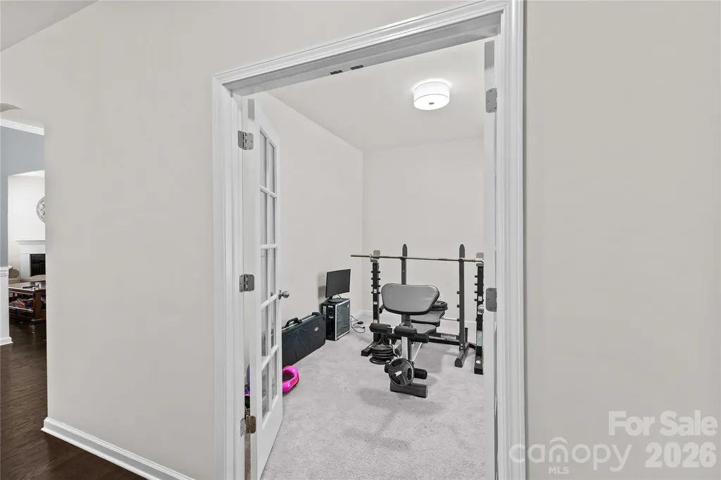 16016 Harbor Hill Drive Charlotte NC 28273
