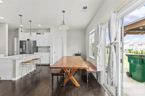 16016 Harbor Hill Drive Charlotte NC 28273