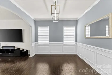 16016 Harbor Hill Drive Charlotte NC 28273