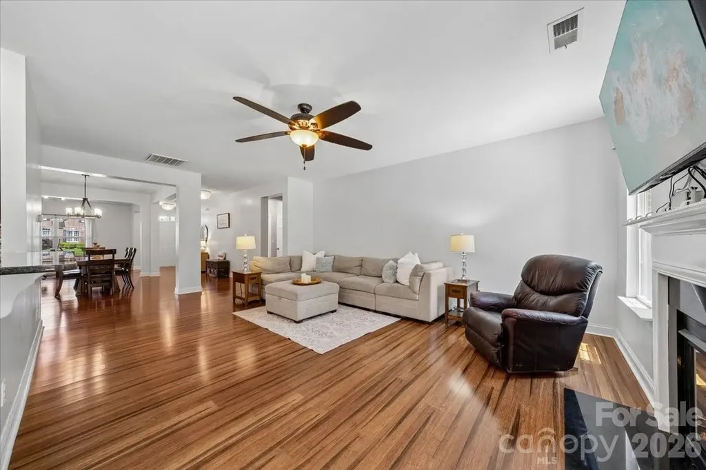 1006 Spring Rose Lane Matthews NC 28104
