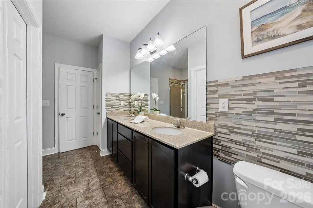1006 Spring Rose Lane Matthews NC 28104