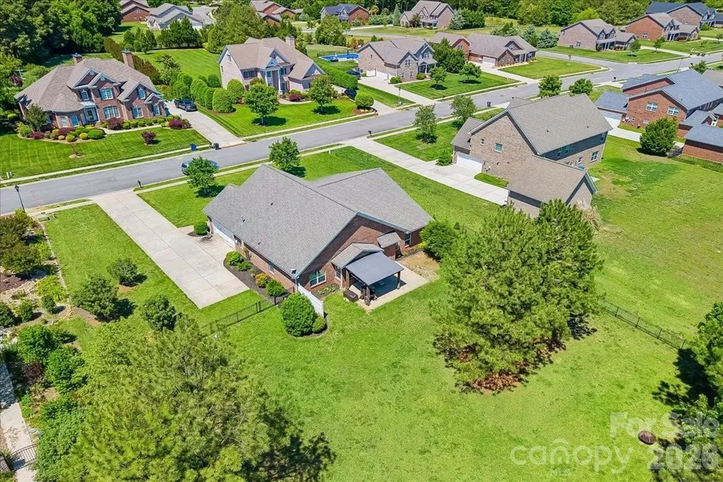 1006 Spring Rose Lane Matthews NC 28104