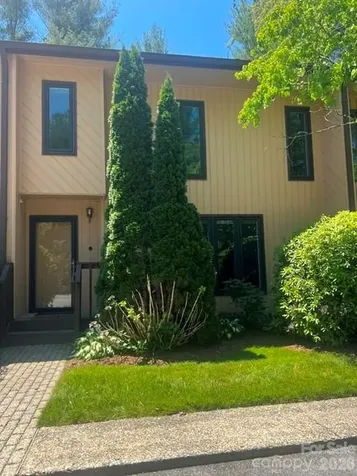 12 Pebble Creek Drive Asheville NC 28803