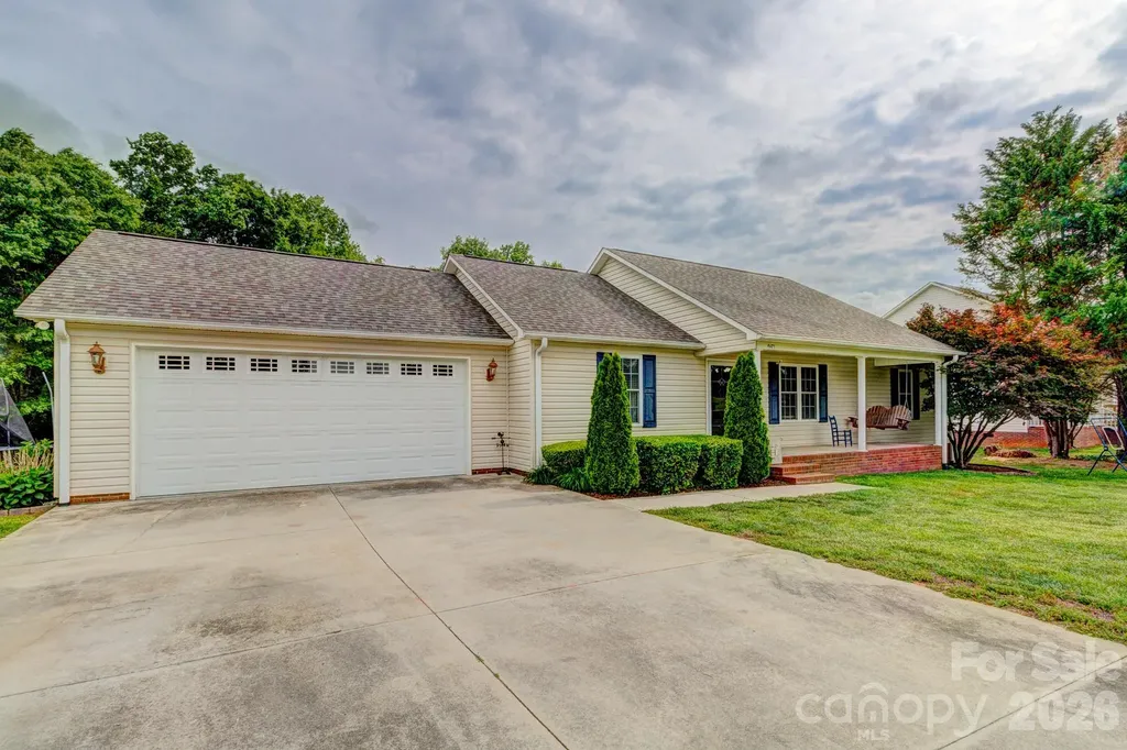 4671 Garys Place Crouse NC 28033