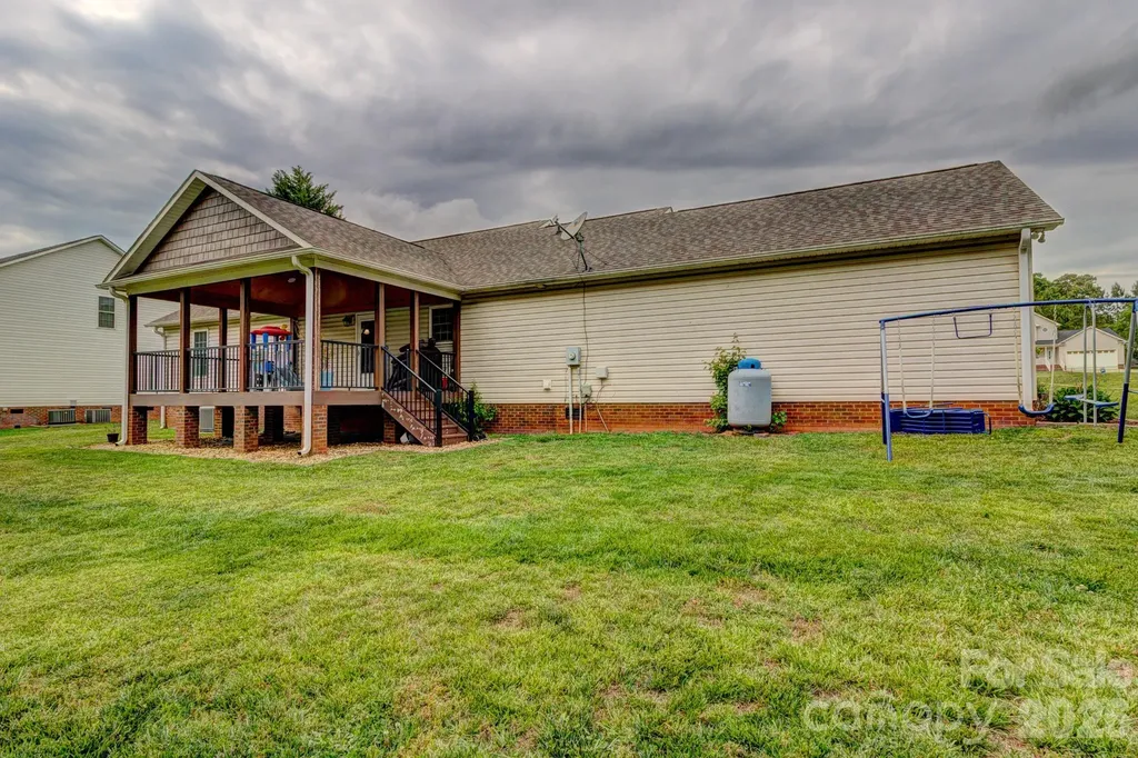 4671 Garys Place Crouse NC 28033