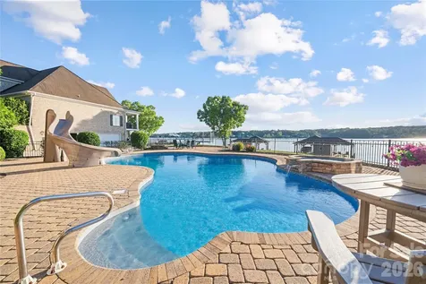 142 Forest Lake Court Mount Gilead NC 27306