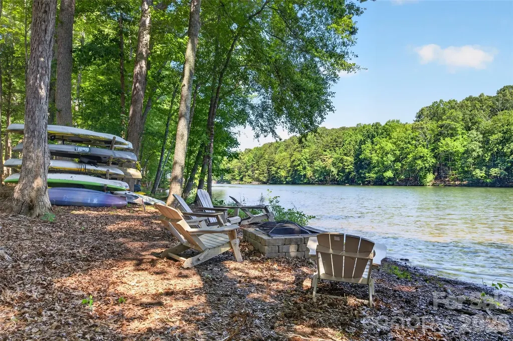 106 Wesser Street Davidson NC 28036