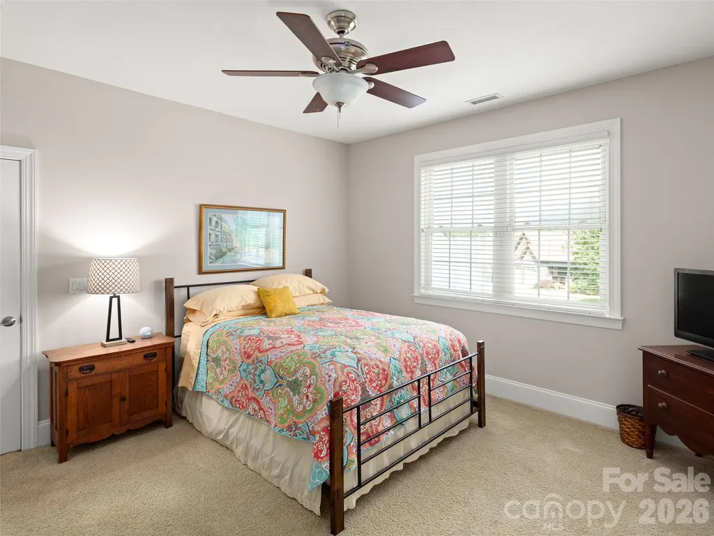 47 Drakes Meadow Lane Arden NC 28704