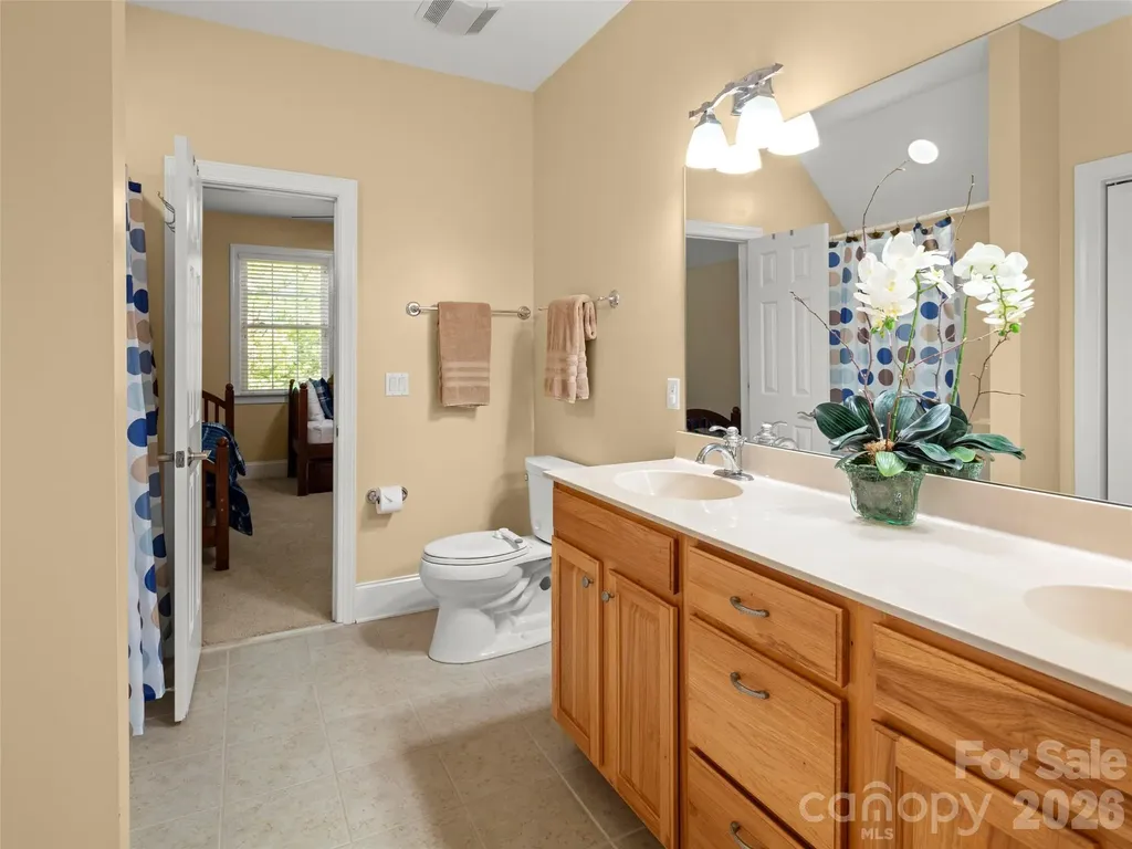 47 Drakes Meadow Lane Arden NC 28704