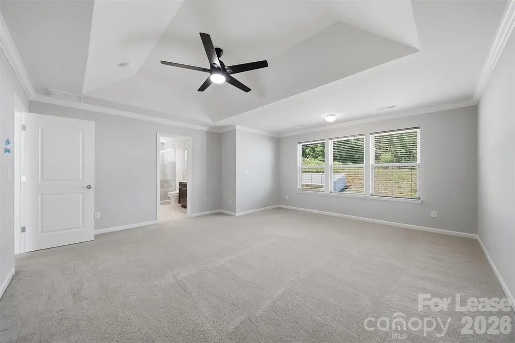 5041 Mooreland Oaks Way Mount Holly NC 28120