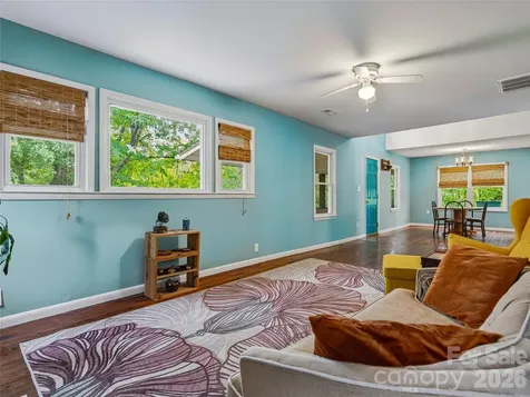 506 Johnston School Road Asheville NC 28806