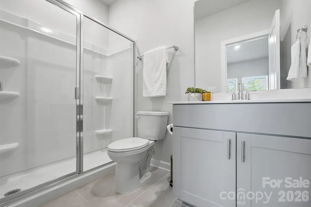 3742 Memorial Parkway Charlotte NC 28217