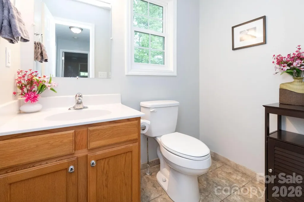 215 Butternut Lane Leicester NC 28748