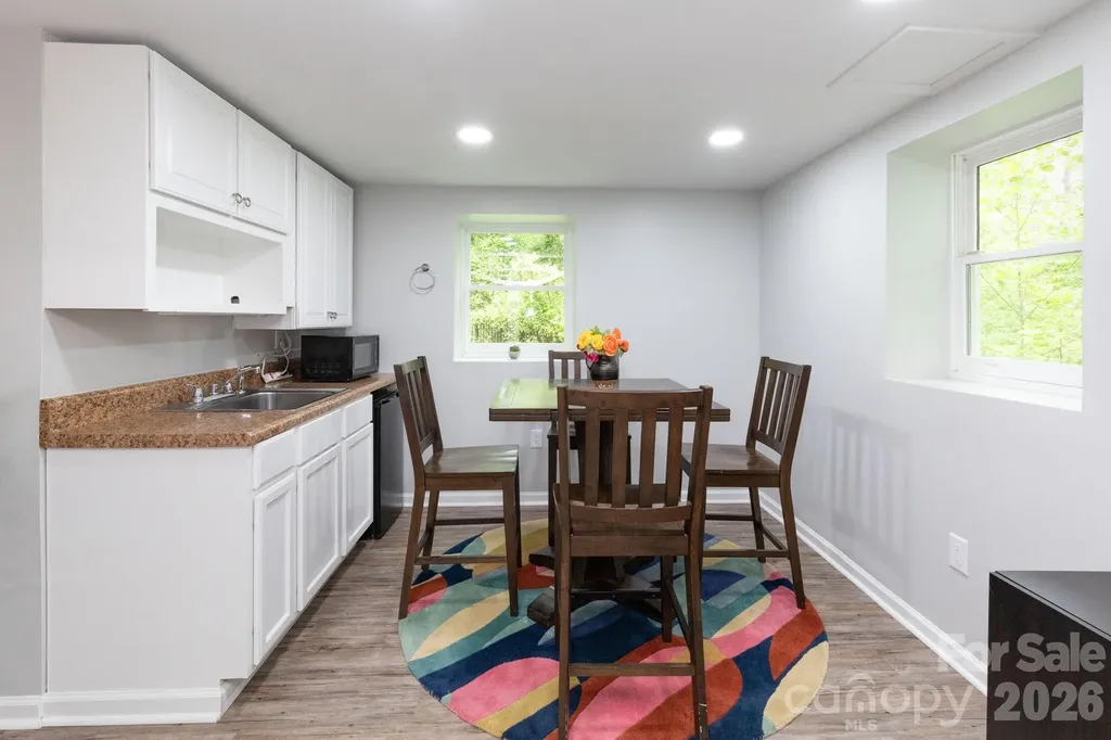 215 Butternut Lane Leicester NC 28748