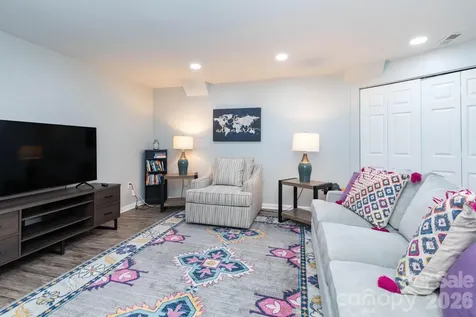 215 Butternut Lane Leicester NC 28748