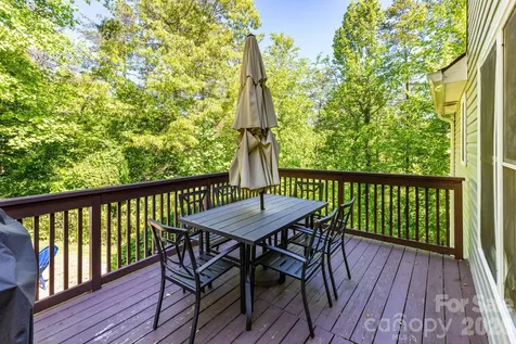 215 Butternut Lane Leicester NC 28748