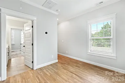 24 Oak Street Belmont NC 28012