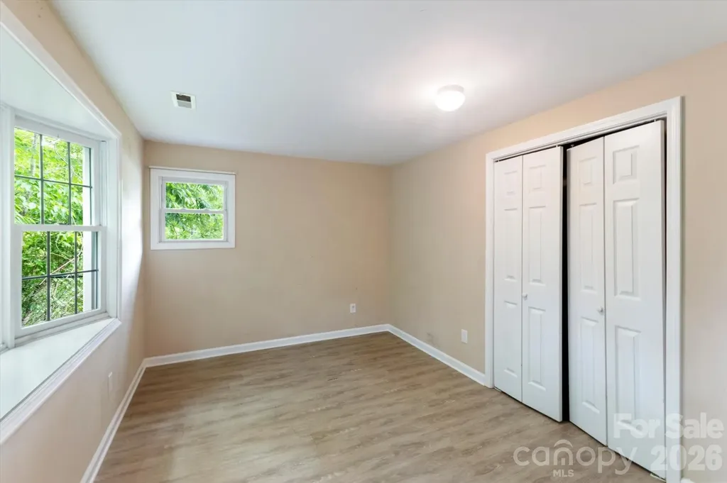 407 W Main Street Brevard NC 28712