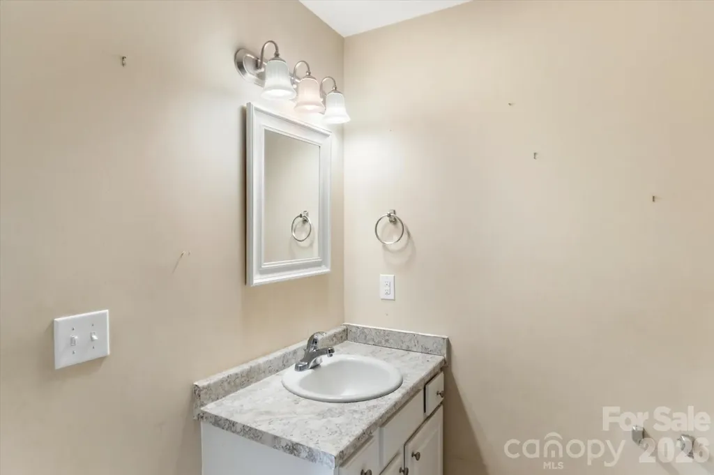 407 W Main Street Brevard NC 28712