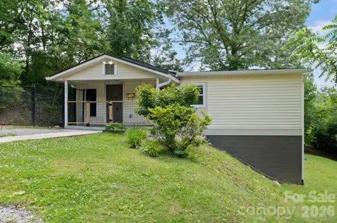 407 W Main Street Brevard NC 28712