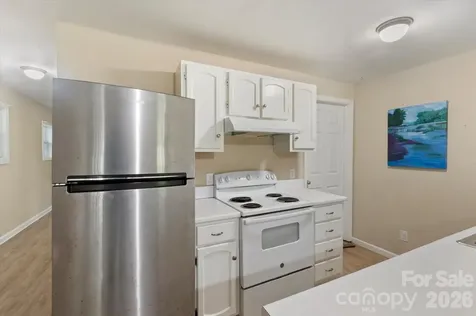 407 W Main Street Brevard NC 28712