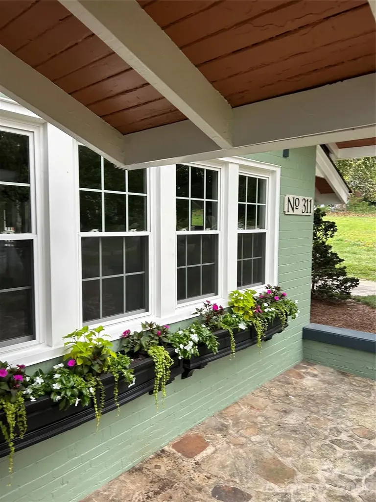 311 West Union Street Morganton NC 28655