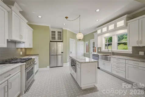 311 West Union Street Morganton NC 28655
