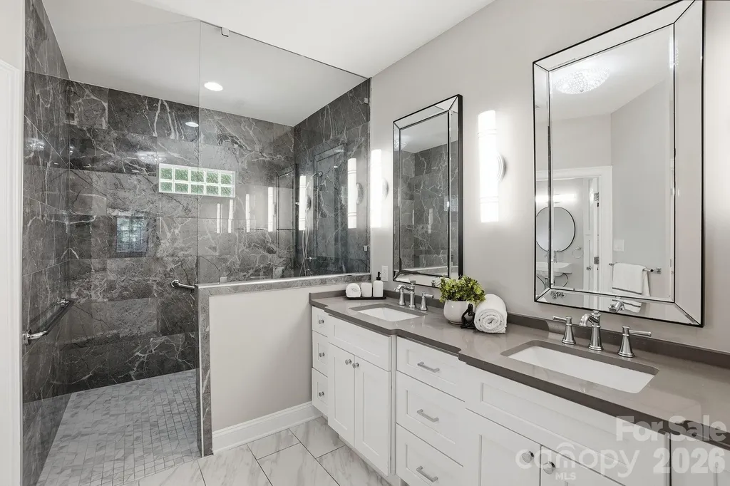 11649 James Richard Drive Charlotte NC 28277