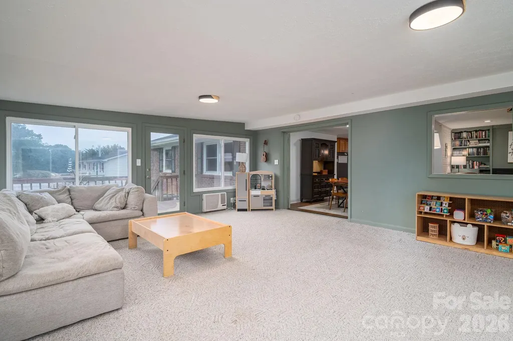 4012 Allison Street Hickory NC 28601